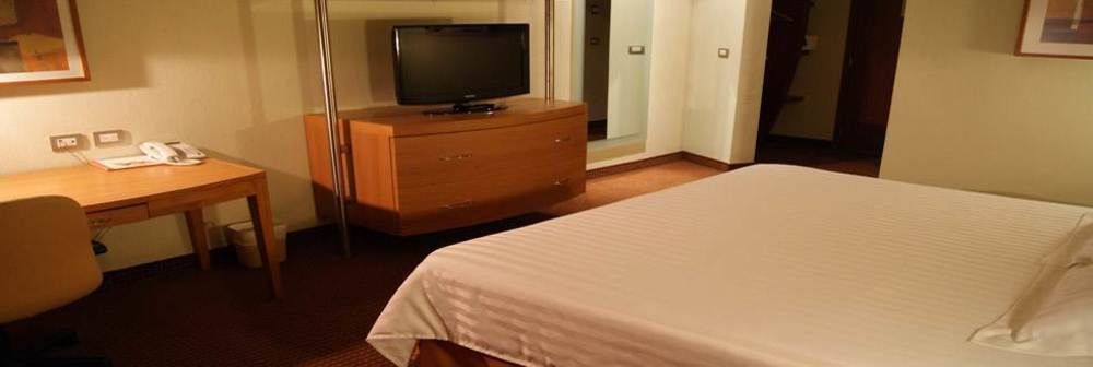 Hotel Mercury Inn Querétaro Eksteriør billede