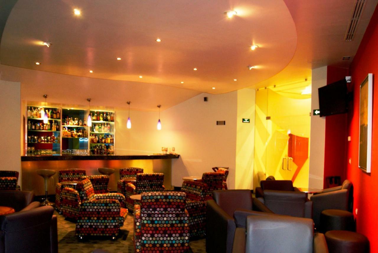 Hotel Mercury Inn Querétaro Eksteriør billede