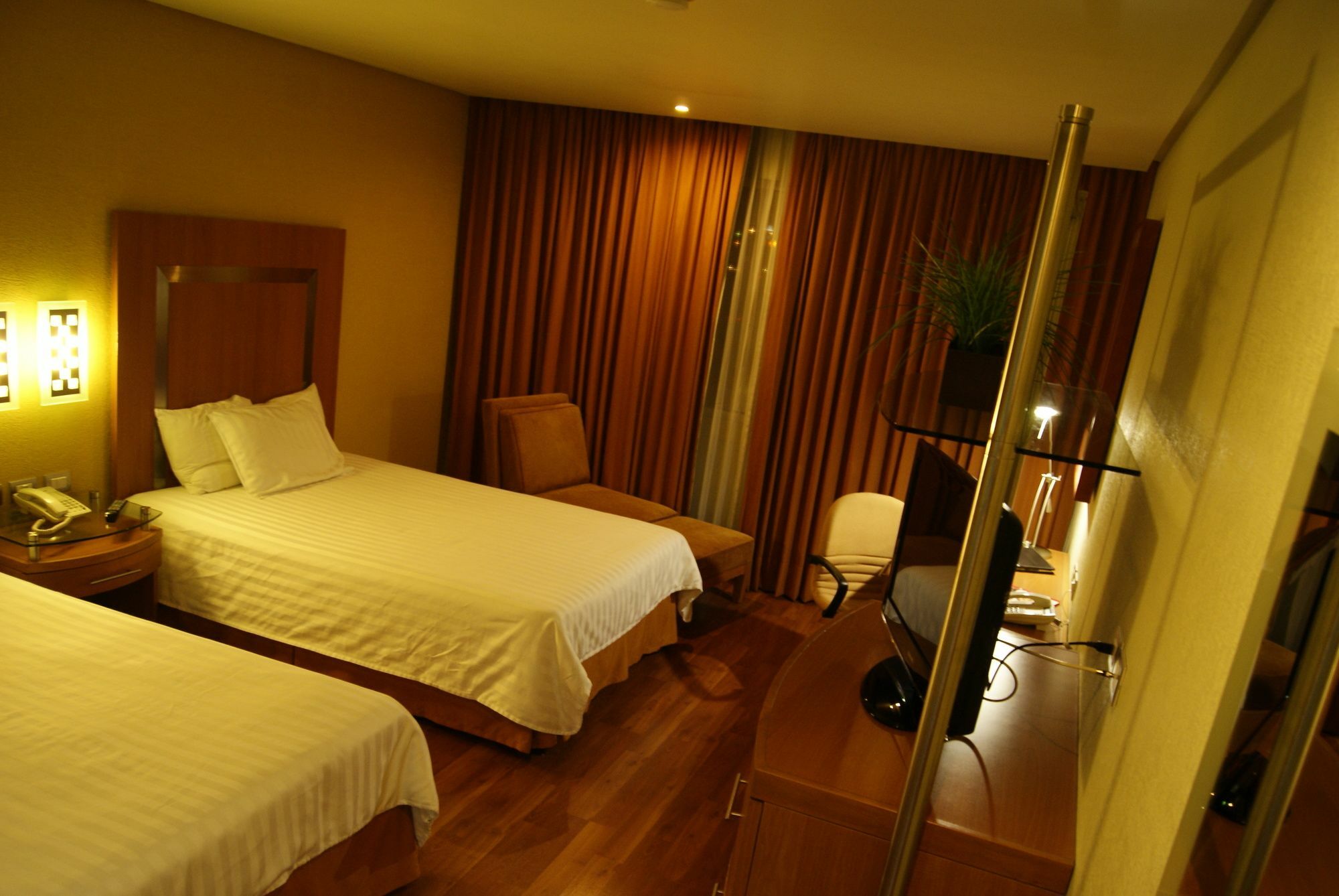 Hotel Mercury Inn Querétaro Eksteriør billede